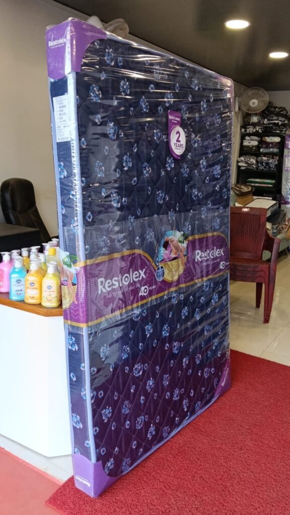 Rise Cloud 78X60X4" ( 6.5X5) Product thickness is 4"